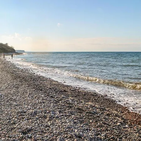 Cozy In Elmenhorst With Wifi